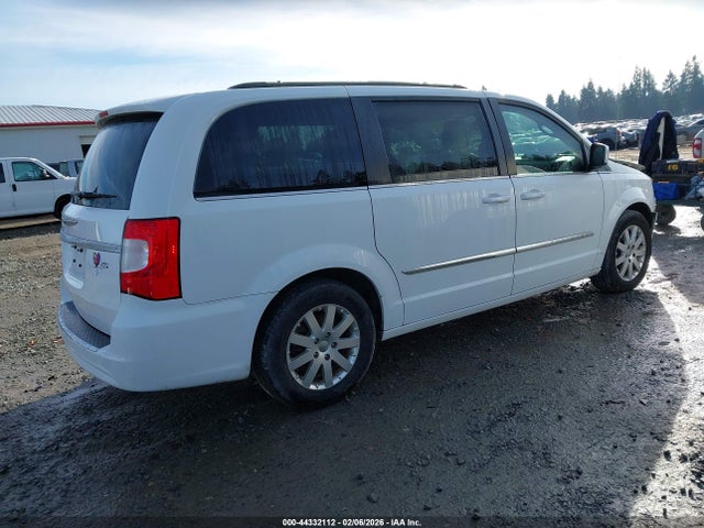 2016 Chrysler Town & Country Touring მანქანა იყიდება აუქციონზე, vin: 2C4RC1BG7GR164716, აუქციონის ნომერი: 44332112
