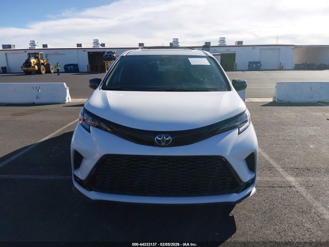 5TDDRKEC1SS231897 Toyota Sienna Xse