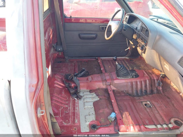 1990 TOYOTA PICKUP JT4RN81A5L5071331 Photo 7