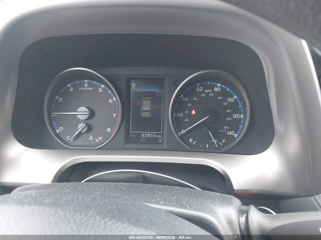 JTMZFREV3HJ144114 Toyota RAV4 LE