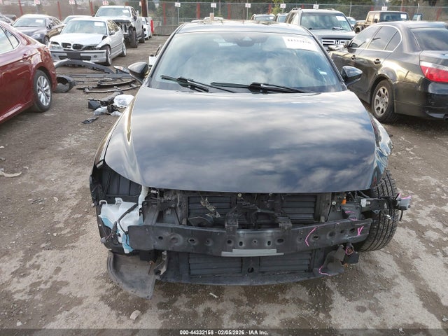 JM1BPALM8P1611049 Mazda Mazda3 2.5 S Preferred