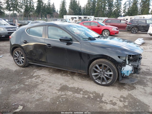 JM1BPALM8P1611049 Mazda Mazda3 2.5 S Preferred