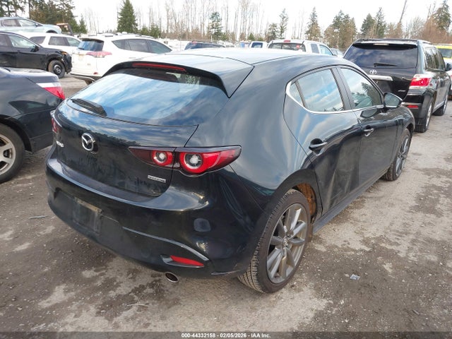 JM1BPALM8P1611049 Mazda Mazda3 2.5 S Preferred