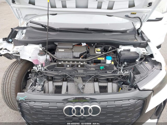 2024 AUDI Q4 E-TRON WA1LUBFZ2RP069919 Photo 9