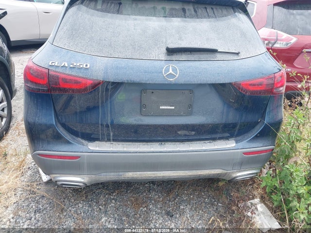W1N4N4GB1MJ168126 Mercedes-Benz GLA 250