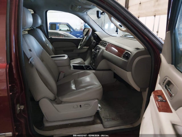 Aukcja sprzedaży 2010 Gmc Yukon Xl 1500 Slt, vin: 1GKUKKE34AR282901, numer aukcji: 44332187