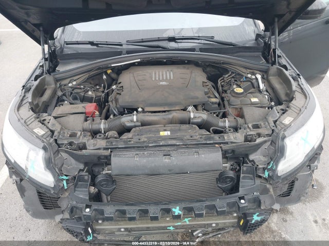 SALYM2EV6KA226749 Land Rover Range Rover Velar P380 R-dynamic Hse