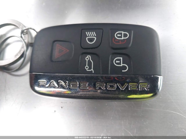 SALYM2EV6KA226749 Land Rover Range Rover Velar P380 R-dynamic Hse