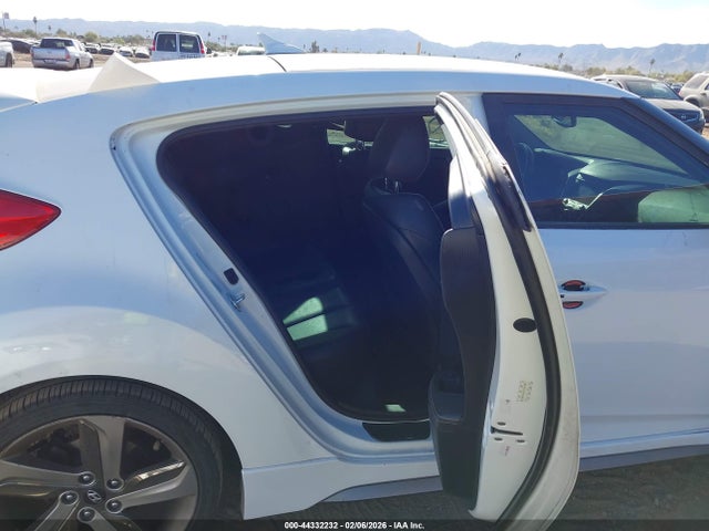2015 HYUNDAI VELOSTER KMHTC6AE1FU231388 Photo 7
