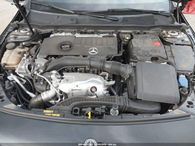 Mercedes-Benz A 220 2019 WDD3G4EB2KW024638 Image 10