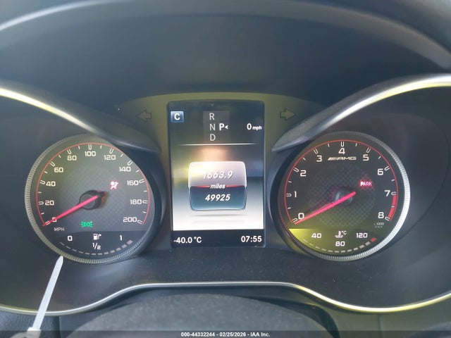 2017 MERCEDES-BENZ AMG C 63 55SWF8HB1HU218120 Photo 6