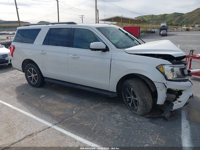 1FMJK1JT8KEA38655 Ford Expedition Max Xlt