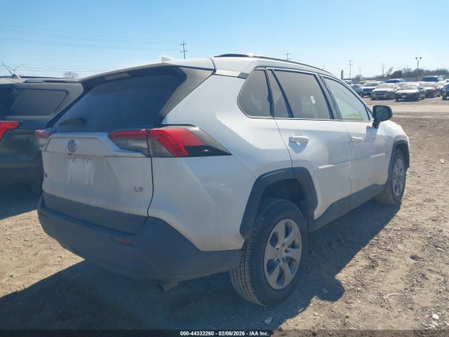 2T3H1RFV0LW083873 Toyota RAV4 LE