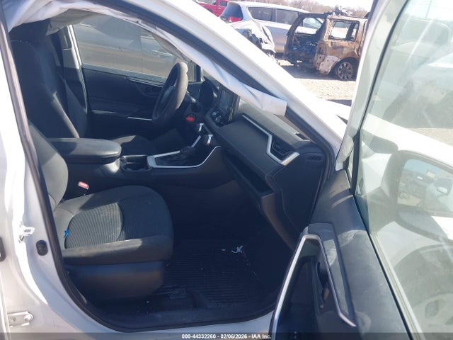 2T3H1RFV0LW083873 Toyota RAV4 LE