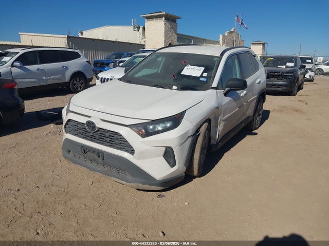 2T3H1RFV0LW083873 Toyota RAV4 LE
