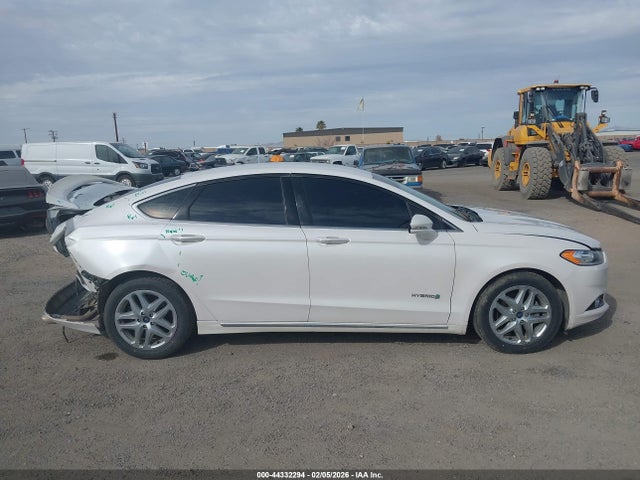 Ford Fusion Hybrid Titanium 2014 3FA6P0RU4ER247756 Image 14