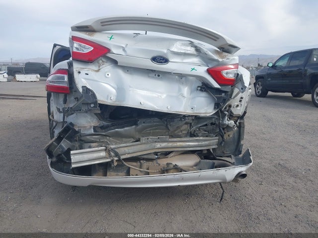 Ford Fusion Hybrid Titanium 2014 3FA6P0RU4ER247756 Image 6