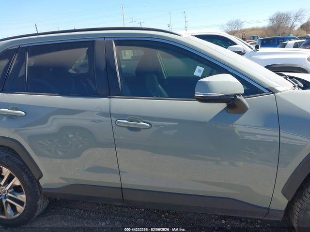 Toyota Rav4 Xle Premium 2019 JTMC1RFV1KD512203 Image 13