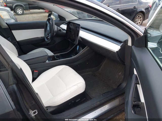 Tesla Model 3 Performance Dual Motor All-wheel Drive 2020 5YJ3E1ECXLF603387 Image 5