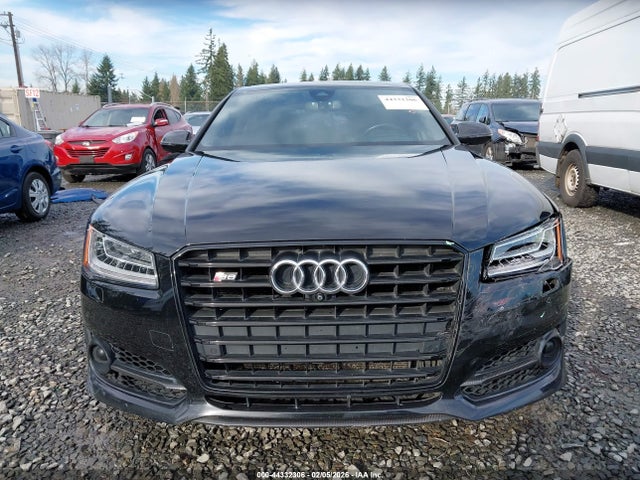 44332306 :رقم المزاد ، WUAJ5AFD9GN900529 vin ، 2016 Audi S8 4.0t Plus مزاد بيع