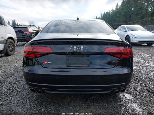 44332306 :رقم المزاد ، WUAJ5AFD9GN900529 vin ، 2016 Audi S8 4.0t Plus مزاد بيع