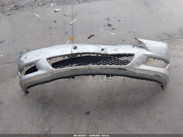 44332311 :رقم المزاد ، JM1BK12F851252168 vin ، 2005 Mazda Mazda3 I مزاد بيع