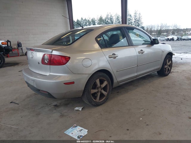 44332311 :رقم المزاد ، JM1BK12F851252168 vin ، 2005 Mazda Mazda3 I مزاد بيع