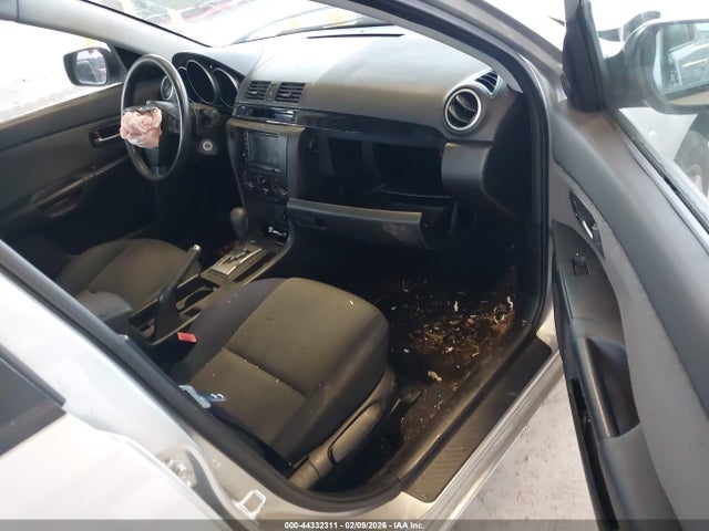 44332311 :رقم المزاد ، JM1BK12F851252168 vin ، 2005 Mazda Mazda3 I مزاد بيع