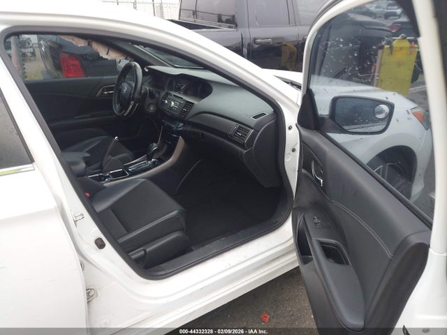 1HGCR2F57HA182403 Honda Accord Sport