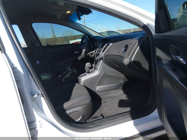 1G1PK5SB2E7166984 Chevrolet CRUZE LT