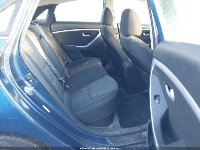 KMHD35LH1GU300457 Hyundai ELANTRA GT