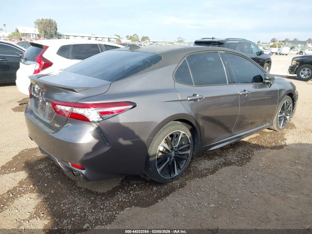 4T1B61HK5JU066682 Toyota CAMRY XSE
