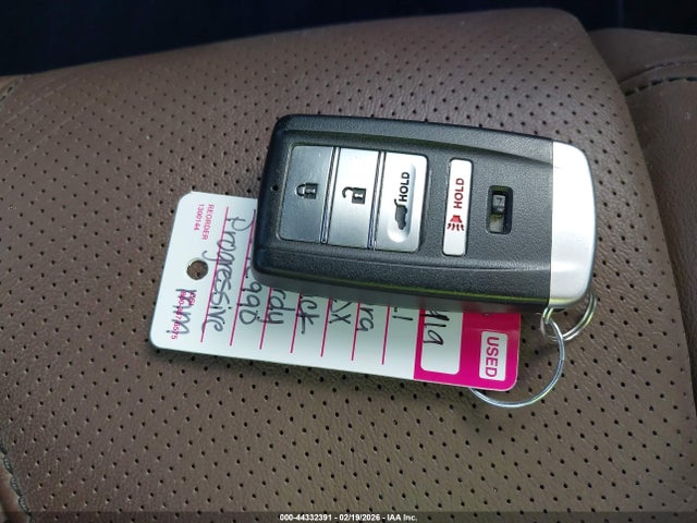 2021 ACURA RDX 5J8TC2H78ML042990 Photo 10