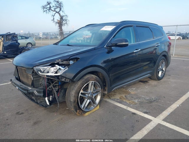 Hyundai Santa Fe Limited Ultimate 2017 KM8SR4HF8HU250150 Image 2