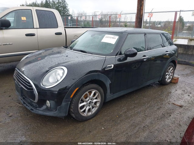 2016 MINI CLUBMAN WMWLN5C58G2E06724 Photo 1