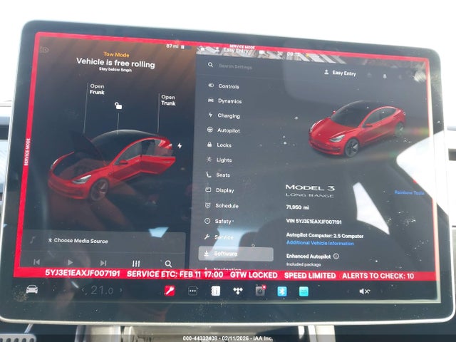 44332408 :رقم المزاد ، 5YJ3E1EAXJF007191 vin ، 2018 Tesla Model 3 Long Range/mid Range مزاد بيع