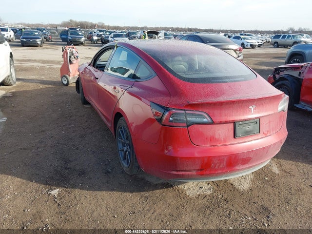 2018 TESLA MODEL 3 5YJ3E1EAXJF007191 Photo 2