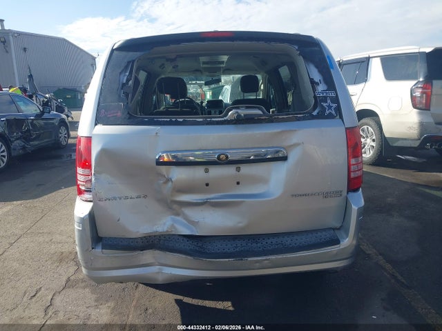 Aukcja sprzedaży 2010 Chrysler Town & Country Touring, vin: 2A4RR5D1XAR213701, numer aukcji: 44332412