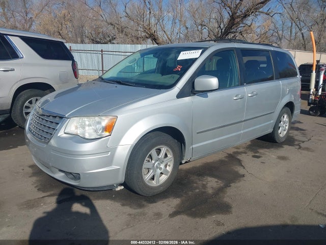 Aukcja sprzedaży 2010 Chrysler Town & Country Touring, vin: 2A4RR5D1XAR213701, numer aukcji: 44332412