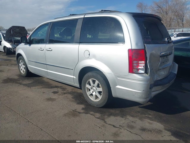 Aukcja sprzedaży 2010 Chrysler Town & Country Touring, vin: 2A4RR5D1XAR213701, numer aukcji: 44332412