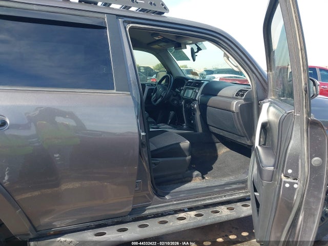 2016 TOYOTA 4RUNNER JTEBU5JRXG5328039 Photo 4