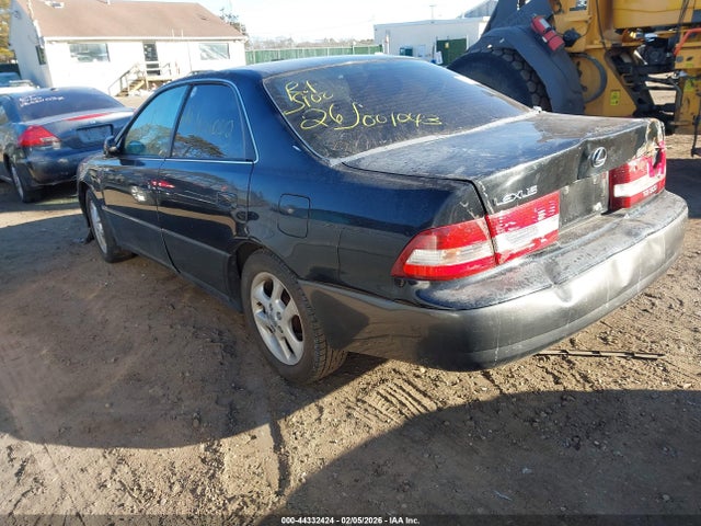 44332424 :رقم المزاد ، JT8BF28G210324250 vin ، 2001 Lexus Es 300 مزاد بيع