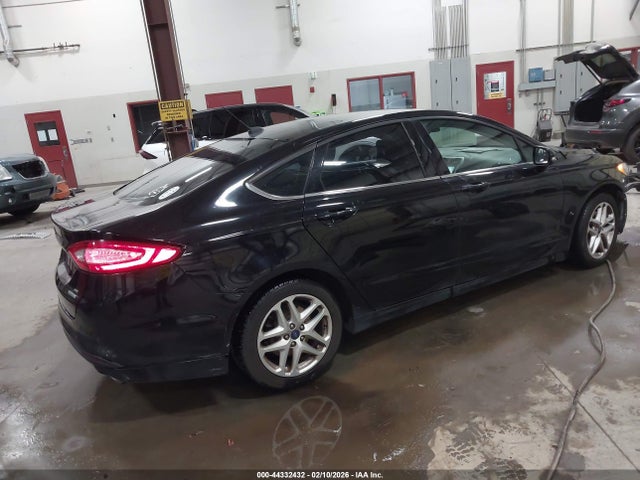 3FA6P0HD3GR215434 Ford FUSION SE