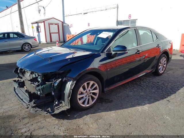 4T1C11BKXMU036237 Toyota Camry Le Awd