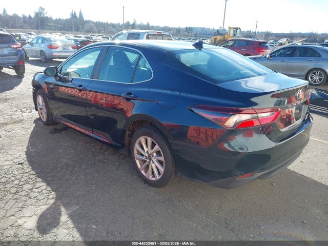 4T1C11BKXMU036237 Toyota Camry Le Awd
