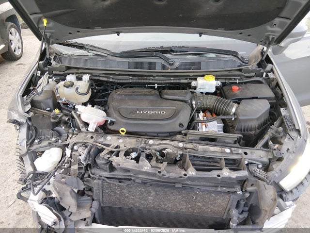 2022 CHRYSLER PACIFICA HYBRID 2C4RC1L73NR148007 Photo 9