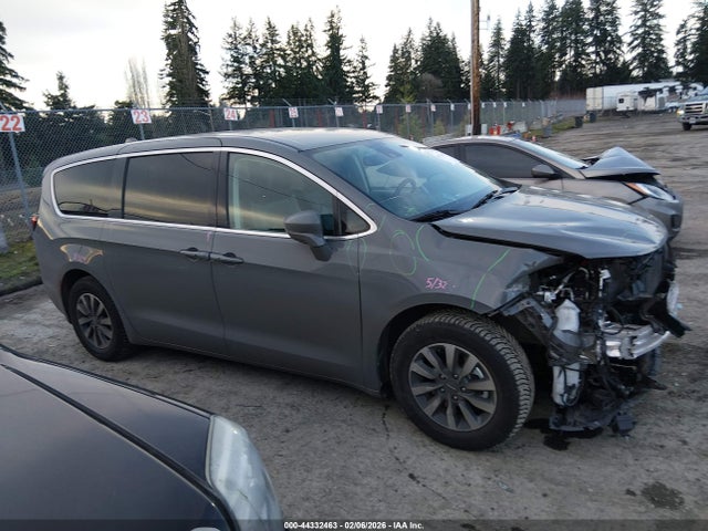 2C4RC1L73NR148007 Chrysler Pacifica Hybrid Touring L