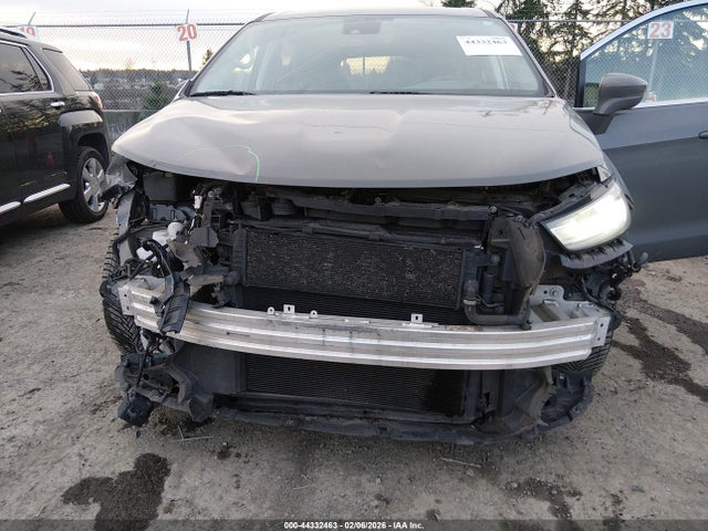 2022 CHRYSLER PACIFICA HYBRID 2C4RC1L73NR148007 Photo 5