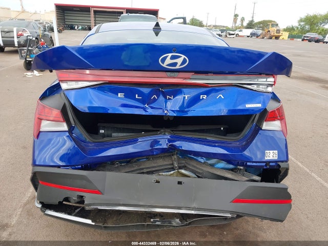 44332469 :رقم المزاد ، KMHLM4DJ8RU093928 vin ، 2024 Hyundai Elantra Hybrid Blue مزاد بيع