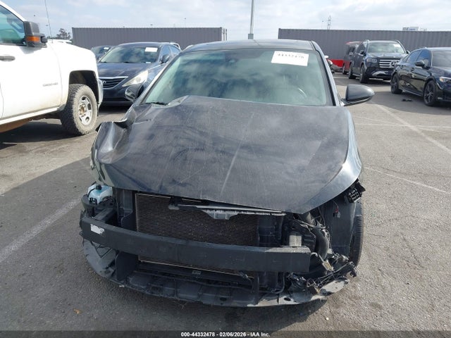 5NPD84LF0LH625930 Hyundai Elantra Value Edition